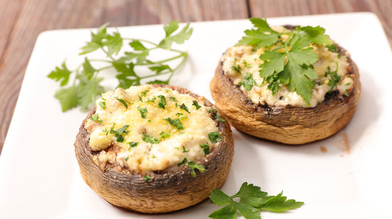 Vegetarisch gefüllte Champignons