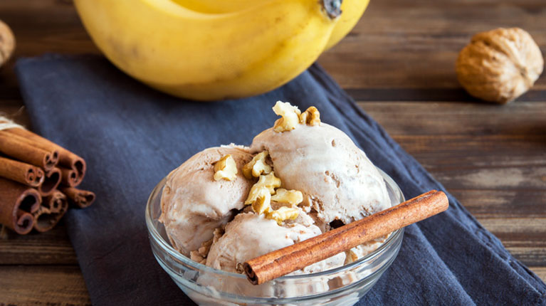 Cremiges Bananeneis – ohne Milch und Zucker