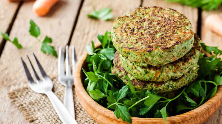 Spinat-Kichererbsen-Burger mit Koriander